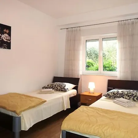 Ideal For Larger Groups Or Larger Families Apartment