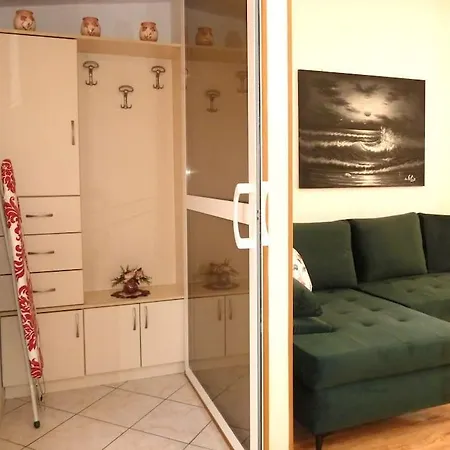 Ideal For Larger Groups Or Larger Families Apartment